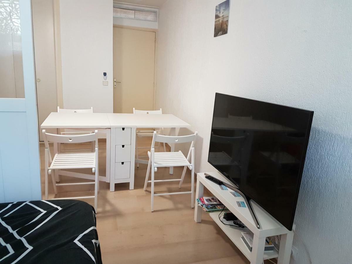 Venus - Climatise - Marina Baie Des Anges Apartment Вилньов Любе Екстериор снимка